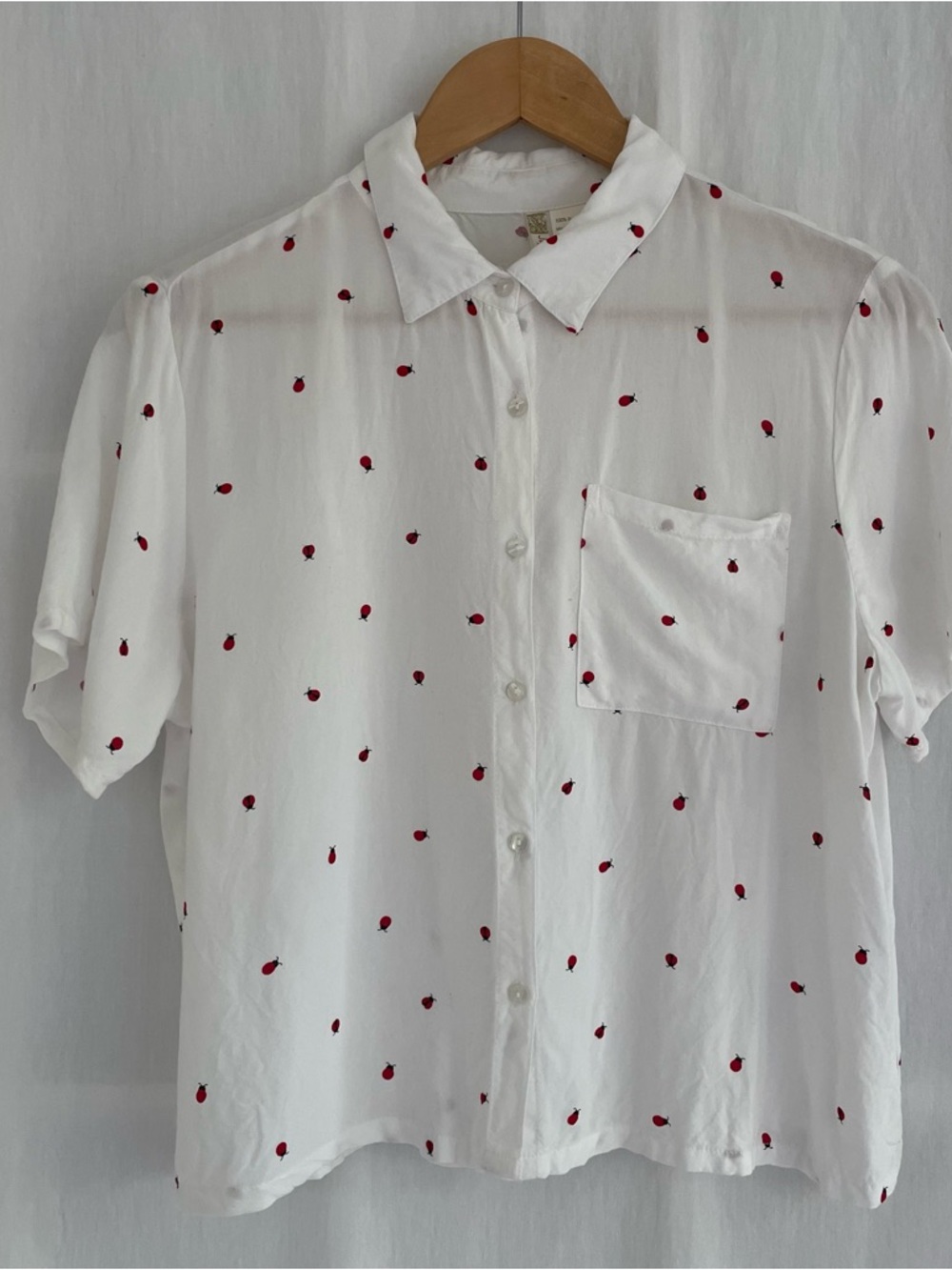 White Short-Sleeve Blouse with Ladybug Print - Picture 2 of 6